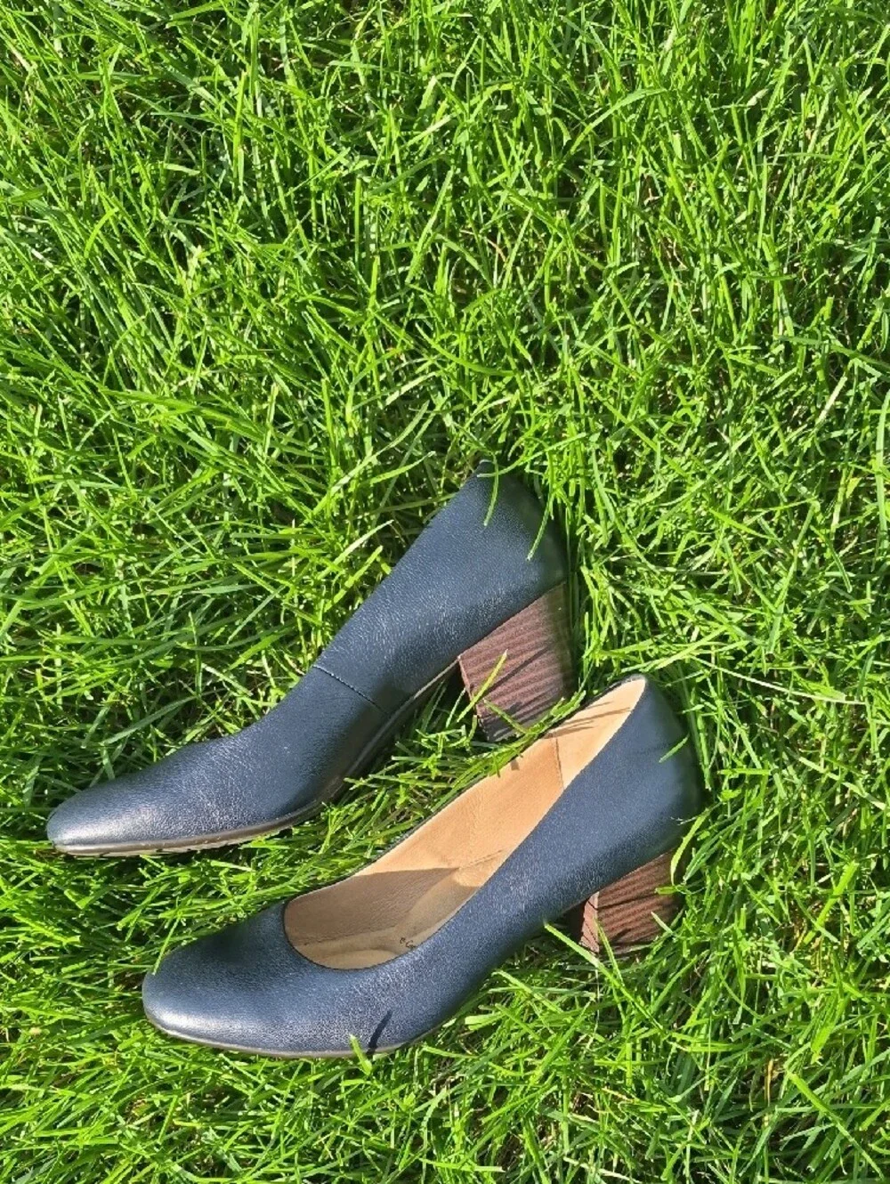 Söfft Black Textured Leather Comfort Dress Pumps Heels Size 9
